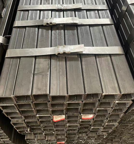 毕节工业用梯子 镀锌管焊接梯子 铁梯子方管梯